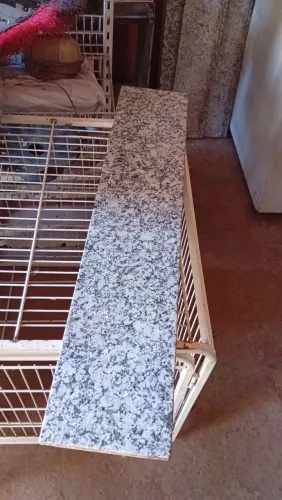 Soleiras mármore 66 por 18 duas. E duas 88 por 18