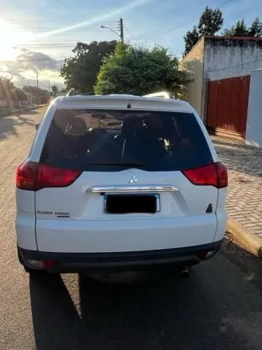 Mitsubishi Pajero Dakar HPE 3.2 4X4 T.I Dies 5P AUT 2013