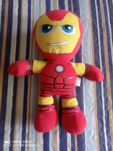 Urso Homem de Ferro