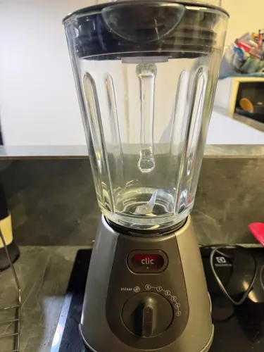 Liquidificador Pulsar Clic copo de vidro