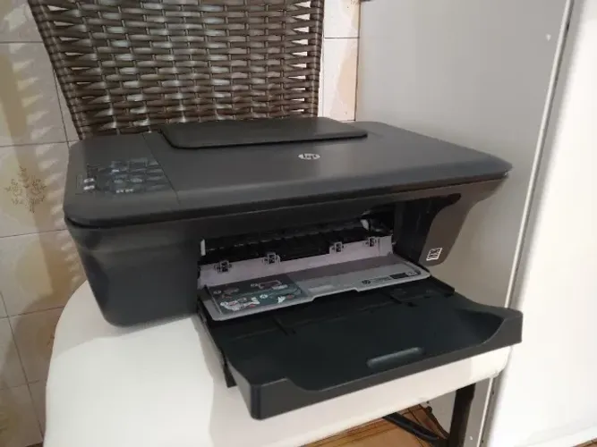 Impressora HP Deskjet All- One J510 Séries. Somente pra retirada peças.