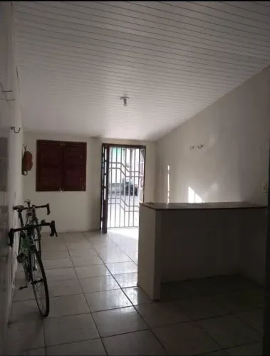 ALUGA-SE QUITINETE NO JARDIM CEARENSE (MARAPONGA)