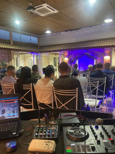Dj Som Iluminação para festas e eventos