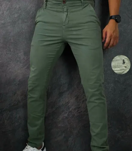 Calça em Sarja Polo Ralph- cor verde coleção verão Natal - Reveillon