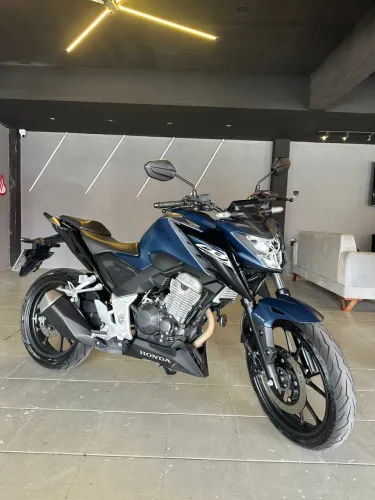 CB Twister 300 F  2025 