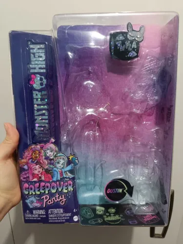 Caixa Twyla Creepover Party Monster High g3