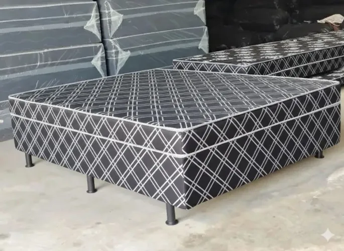 Cama casal nova