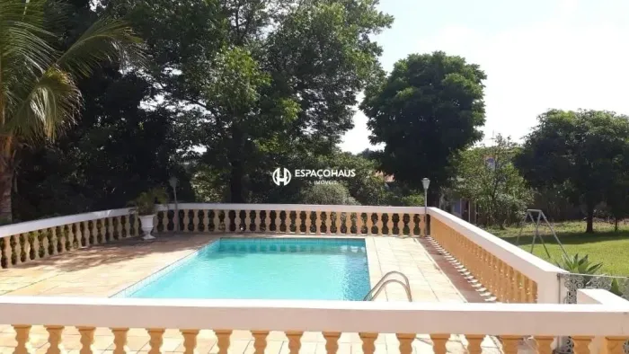Chácara com piscina para alugar em Indaiatuba/SP