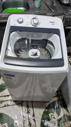 Vendo máquina de lavar roupa cônsul 11 kg semi nova 