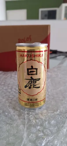 Lata de saquê Hakushika 180 ml de 2009