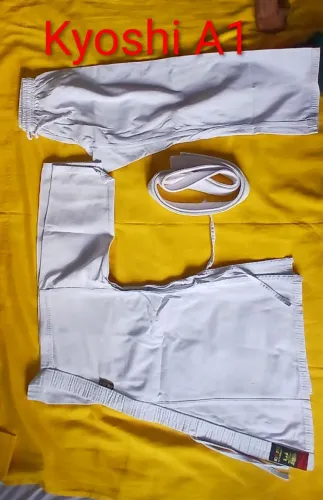 Kimonos seminovos M3