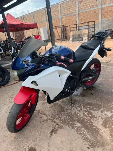 Vendo Honda Cbr 250R