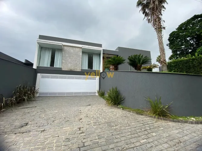 Casa em Condomínio Fechado em Condomínio Arujazinho I, II e III - Arujá, SP