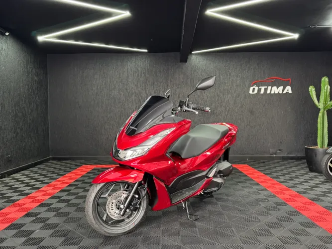 Honda PCX Gasolina Automático
