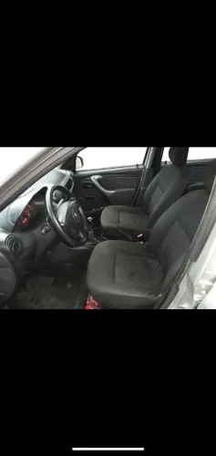 Renault Logan Authentique Hi-flex 1.0 16V 4P 2013