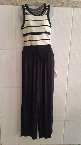 Conjunto blusa e calça pantalona M