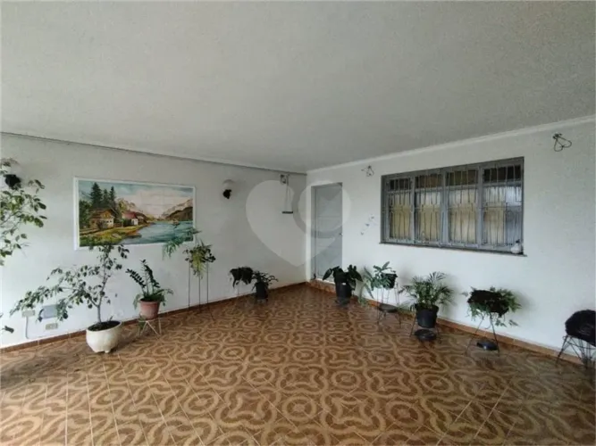 Casa com 7 quartos para locação em Vila Mazzei - SP