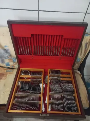 Antigo faqueiro Wolff completo! 130 peças
