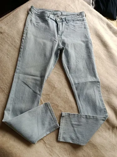 Calça jeans skinny 40