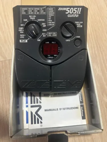 Pedaleira ZOOM 505 II