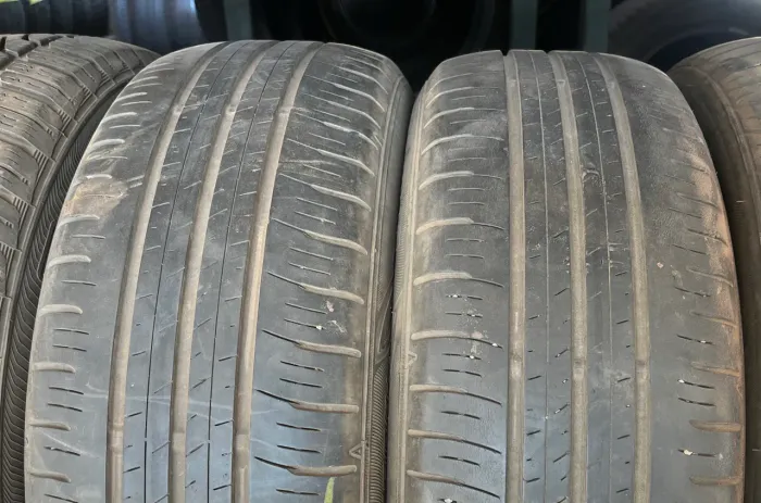 Par de pneus 15 Up , HB20 , Yaris 185/60 R15 semi novos ( 185/60/15 )