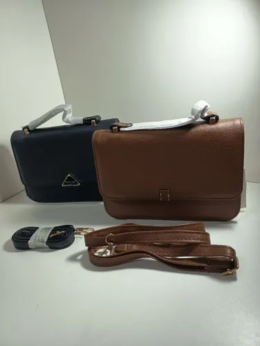Bolsa com alça lateral