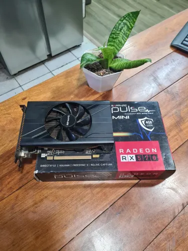 Placa de Video AMD RX570 4GB Mini