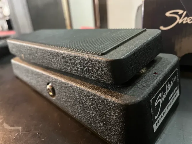 Pedal Wah wah shelter para guitarra