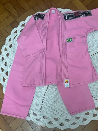Kimono infantil