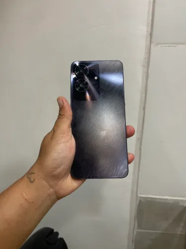 Realme note 60