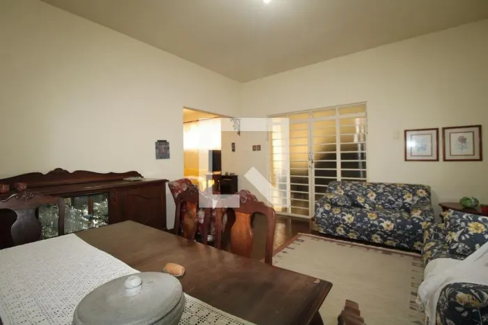CASA RESIDENTIAL em Campinas - São Paulo, Nova Campinas