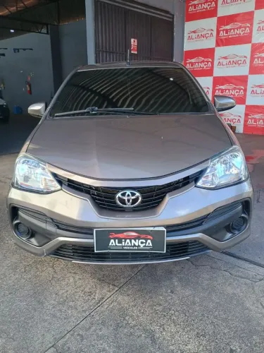Toyota Etios X 1.3 Flex 16V 5P Mec. 2018