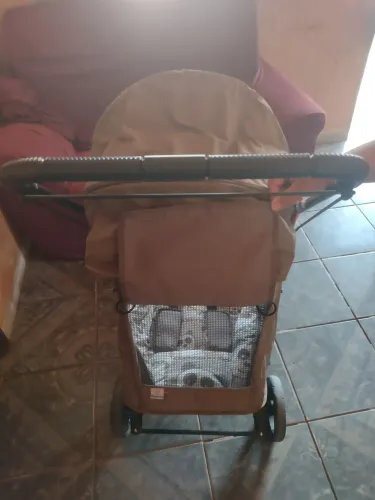 Carrinho de bebê Galzerano panda marrom