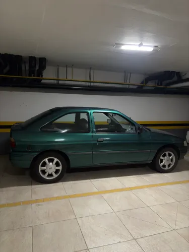 Ford Escort GL 1.8i / 1.8 (álcool) 1996