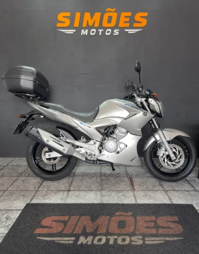 FAZER 250 2013