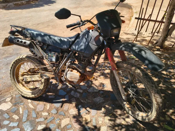 Vendo XLR 125 Preta 