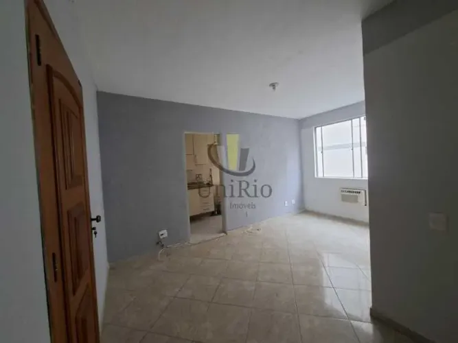 Apartamento : / Residencial / Pechincha
