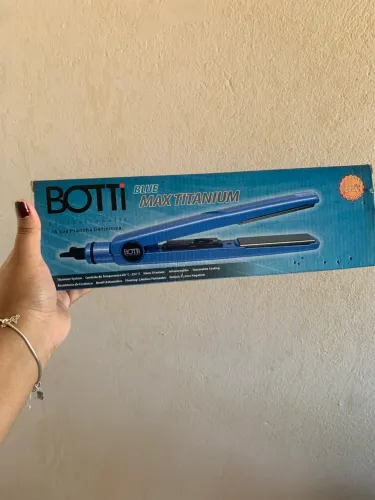 Prancha Botti Blue Max Titanium Profissional