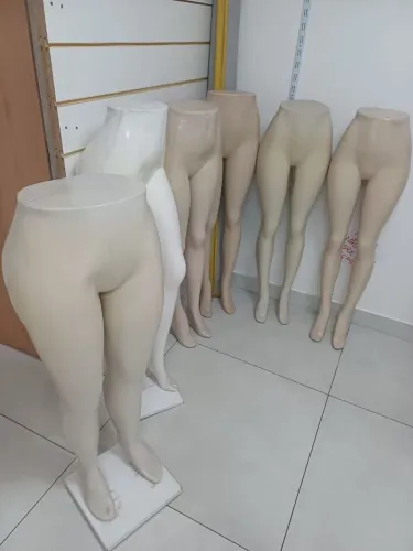 Kit 6 Manequins feminina de perna expositor de calças, bermudas e saias - lote completo