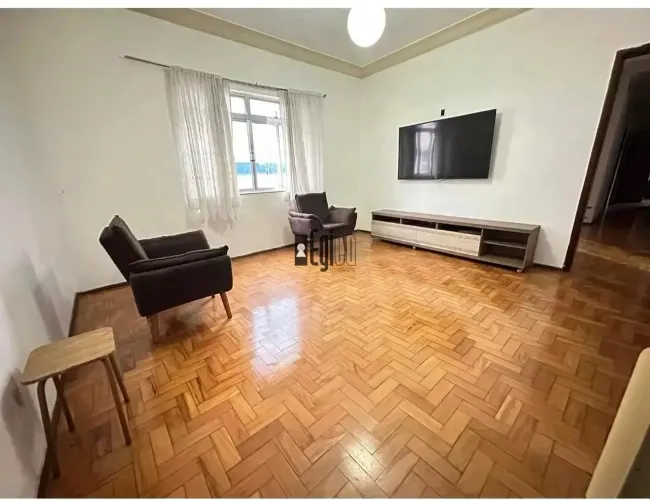 Imóvel para venda possui 114 metros quadrados com 3 quartos em Centro - Juiz de Fora - MG