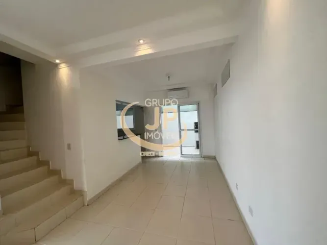 Casa em Condomínio/ Cidade Jardim/ Ambientes Integrados e Acabamento Moderno
