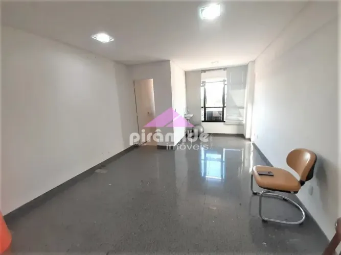 Sala Comercial para Venda R$ 280.000,00 e locação R$ 1.500,00 no Jardim Esplanada em São J