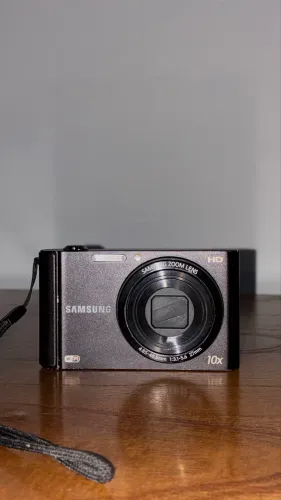 Câmera Samsung ST200F