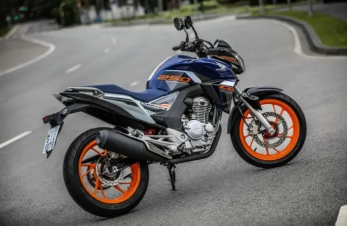 Honda CB 250F Twister CBS 2020 Special Edition