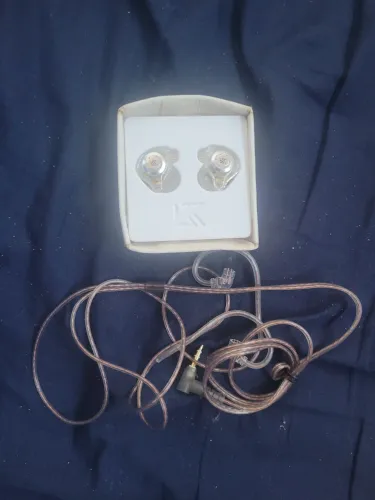Fone de ouvido de retorno