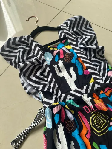 Vestido Malagah estampado TAM 12 anos