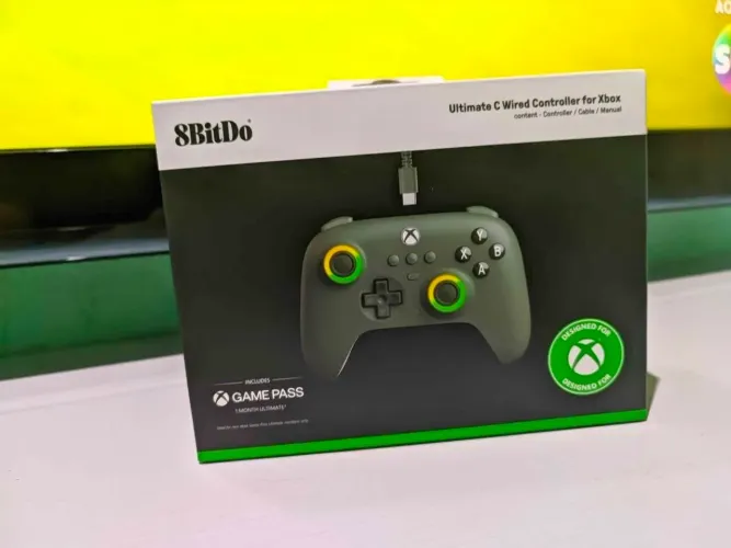 8BitDo Ultimate C Controle com fio para Xbox one, Xbox séries x/s - Lacrado