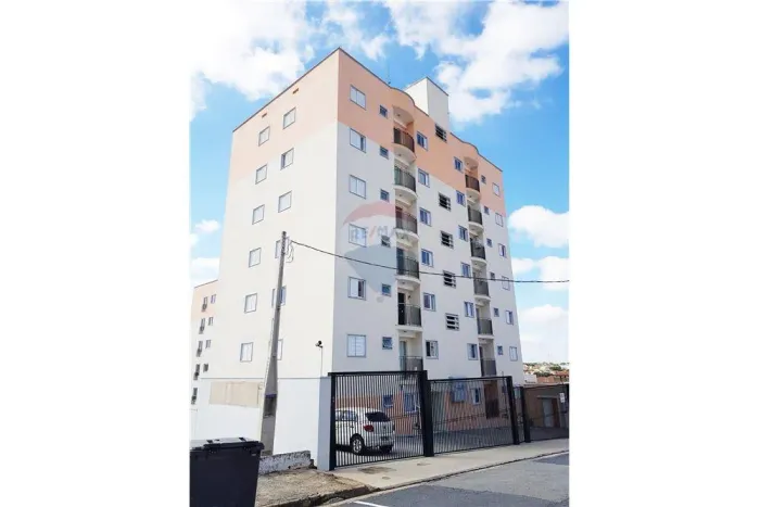 Apartamento mobiliado com 2 quartos no condomínio Biarritz