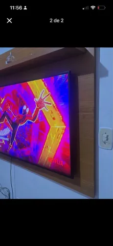 Painel para TV de madeira