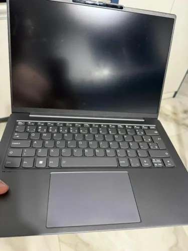Lenovo Yoga Slim 6 14IAP8